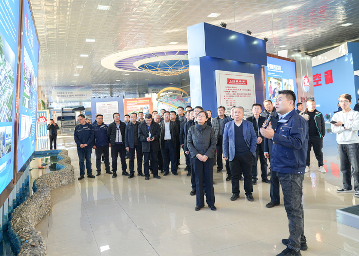 山東省空調(diào)通風(fēng)產(chǎn)業(yè)高質(zhì)量發(fā)展經(jīng)驗交流研討活動走進(jìn)亞太集團(tuán)